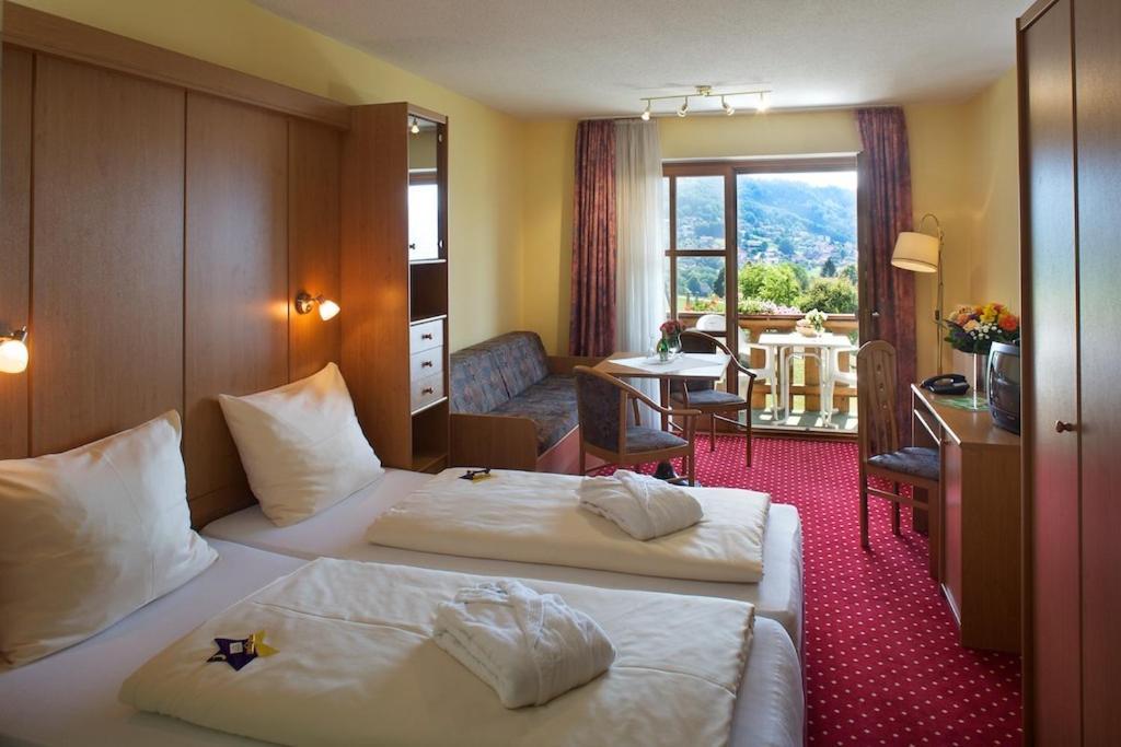 Landhotel Donaublick Obernzell Стая снимка