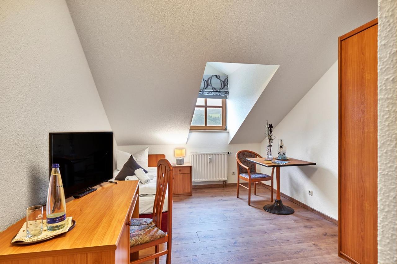 Landhotel Donaublick Obernzell Екстериор снимка