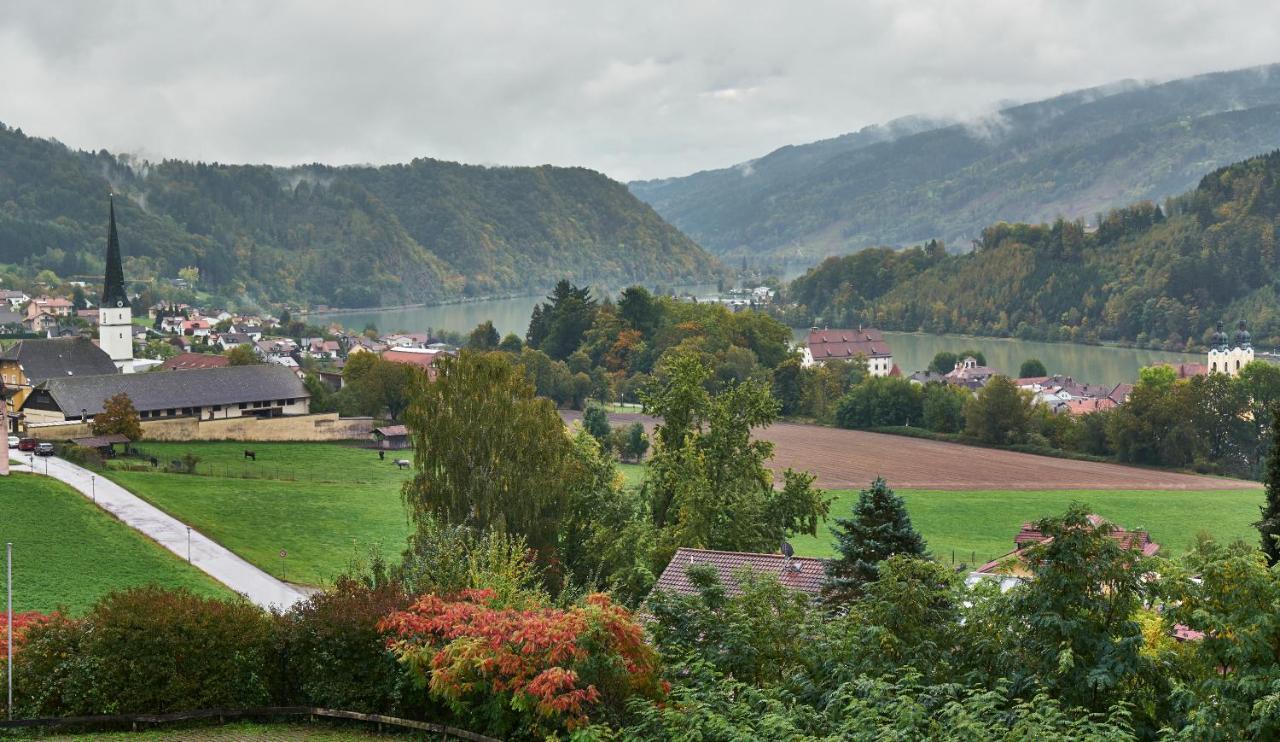 Landhotel Donaublick Obernzell Екстериор снимка