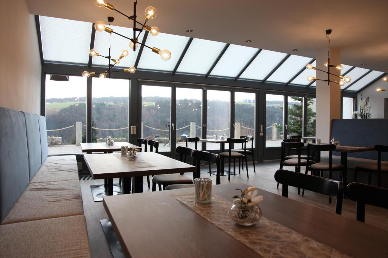 Landhotel Donaublick Obernzell Екстериор снимка